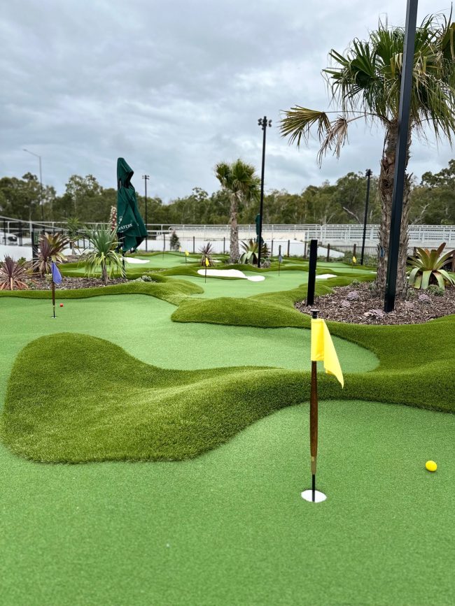 Pelican Waters Mini Golf - GS Built - 02