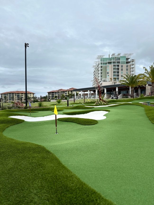 Pelican Waters Mini Golf - GS Built - 04