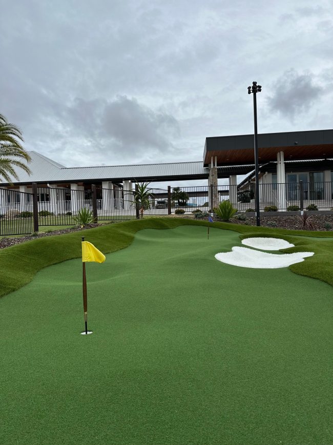 Pelican Waters Mini Golf - GS Built - 05